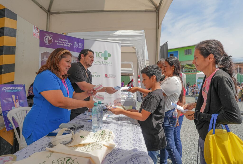 VITA SANUS feria por el Mes de la Salud