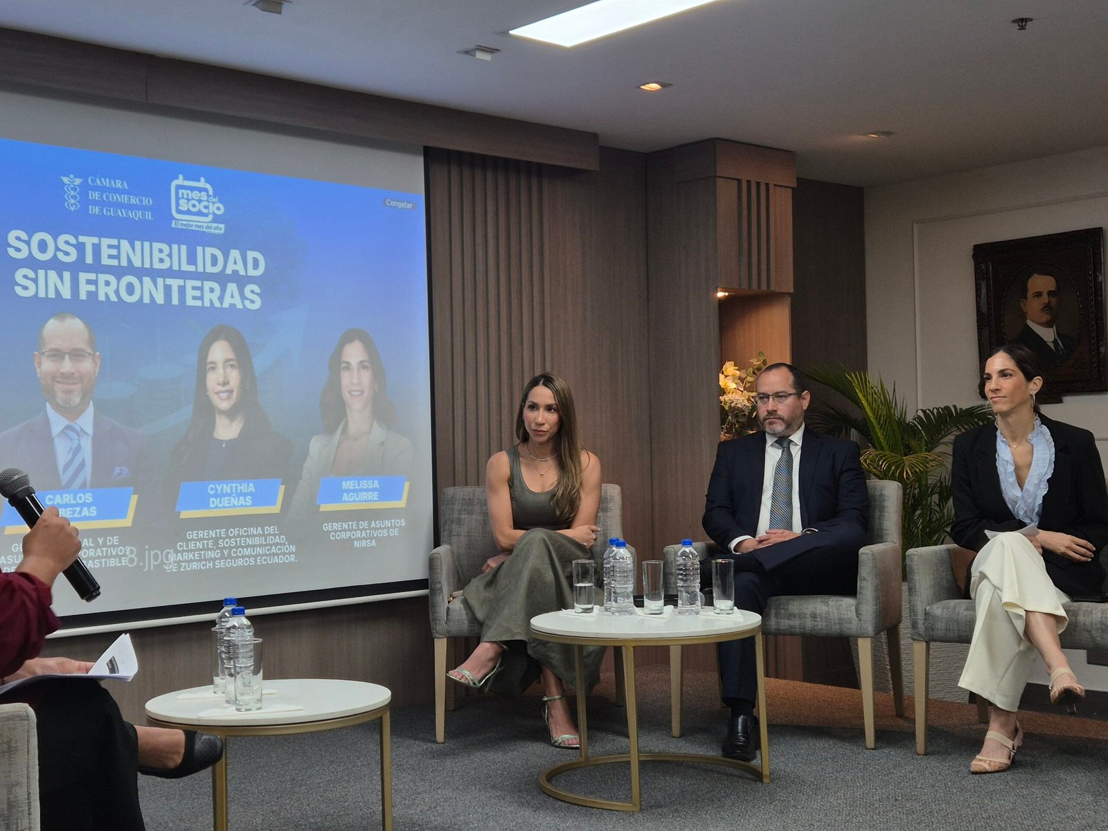 Sandra Terranova, Gerente General de Alpina Ecuador, presentó las decisiones estratégicas que transforman la cadena de valor láctea mediante innovación, eficiencia energética y desarrollo comunitario.
